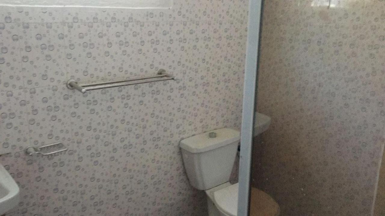 Ker Adja Lägenhet Ziguinchor Exteriör bild